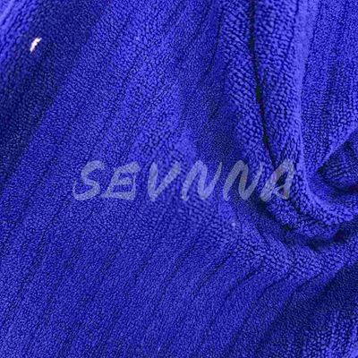 Το τέλειο ύφασμα για οποιονδήποτε λάτρη των leggings.