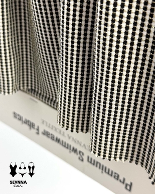 82% Ανακυκλωμένο Νάιλον 5% Lurex 13% Spandex Swim Textured Fabrics Εναλλακτικά υφάσματα με υψηλή αντοχή στο χλώριο
