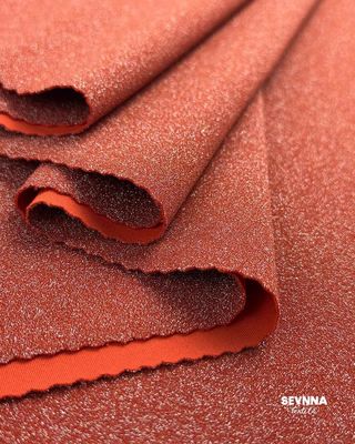 Ύφασμα διπλής πλέξης βάρους 230gsm με ανακυκλωμένο νάιλον και μεταλλικό φινίρισμα για το καλοκαίρι και το φθινόπωρο